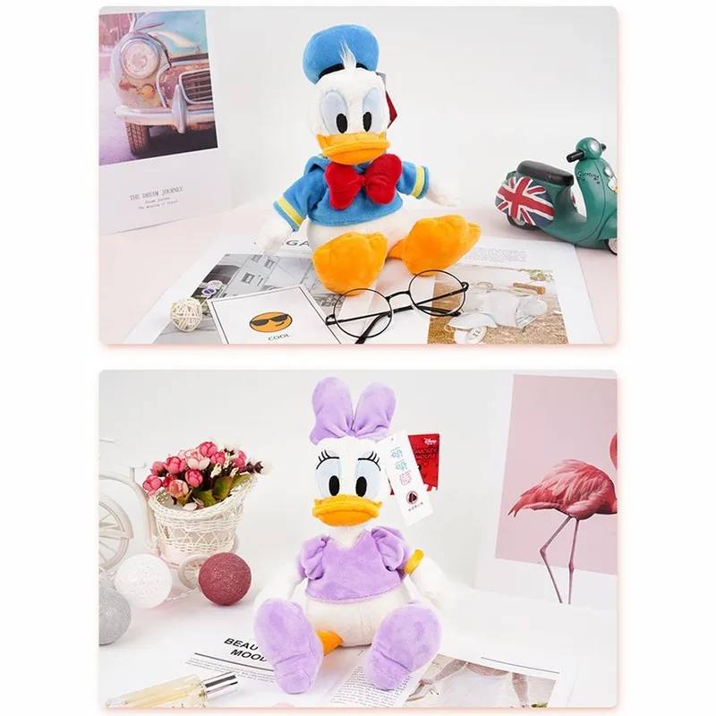 Genuine Disney Donald Duck Plush Toy Plush Doll Cartoon Daisy 30cm PP Cotton Stuffed Animals Couple Doll Kids Christmas Gift Genuine Disney Donald Duck Plush Toy Plush Doll Cartoon Daisy 30cm PP Cotton Stuffed Animals Couple Doll Kids Christmas Gift